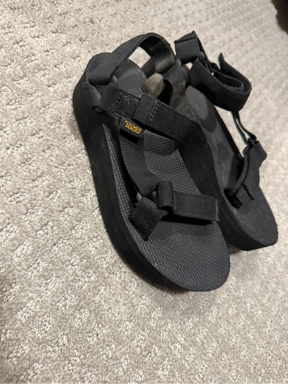 Teva Flatform Universal Sandals - Picture 3 of 5